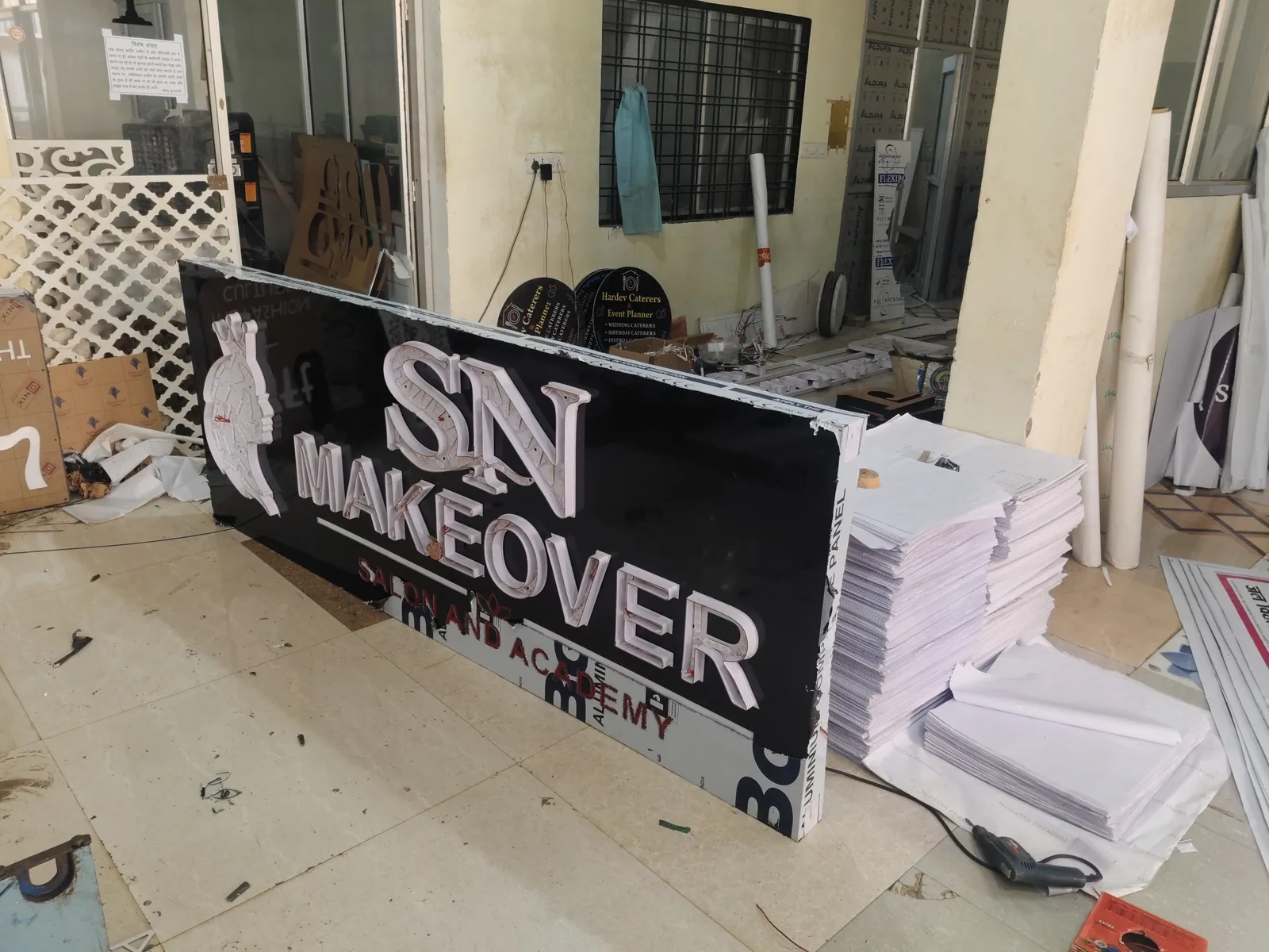 Custom signboard fabrication and structural assembly in Shahdol