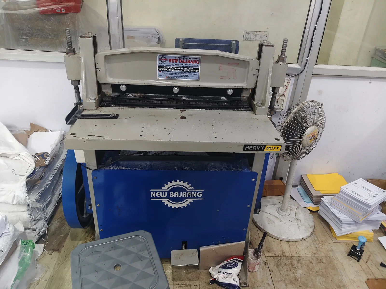 Perforation and punching equipment for multi-part business forms